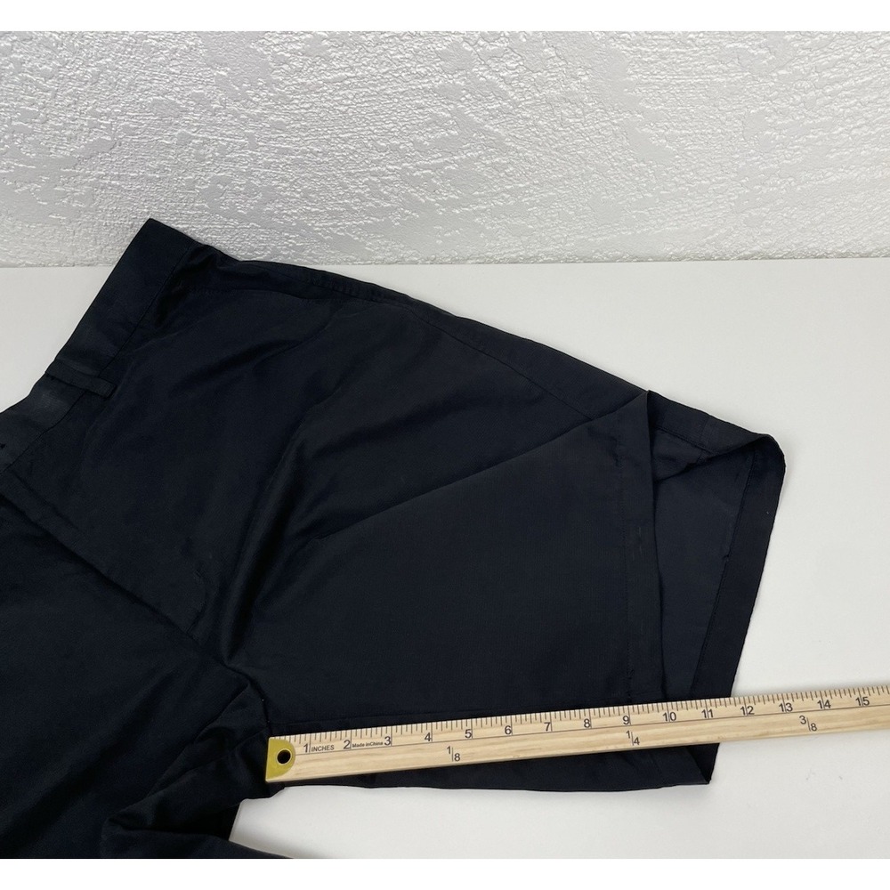New IZOD XFG Golf Shorts Mens Classic Fit Black Flat Frnt Style5063 Size 40 NWT - Picture 5 of 16